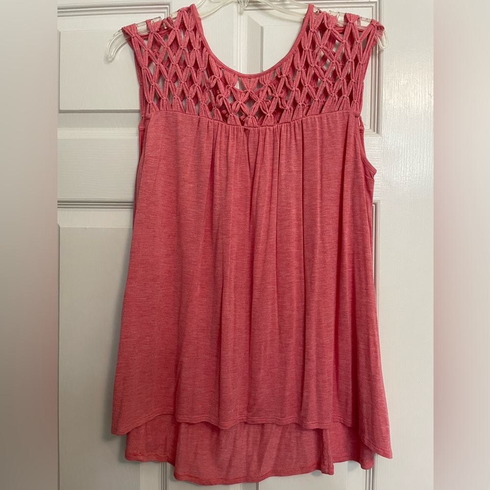 Plenty by Tracy Reese Soft Pink Sleeveless Top with Shoulder Upper Stitch Detail